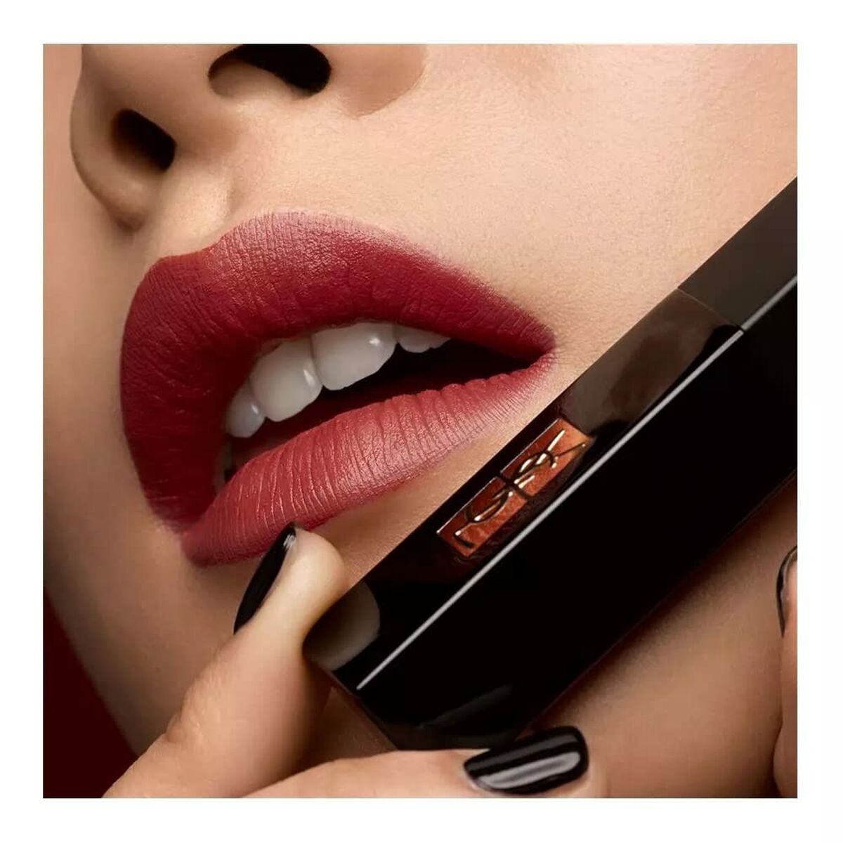 THE SLIM VELVET RADICAL LIPSTICK #302